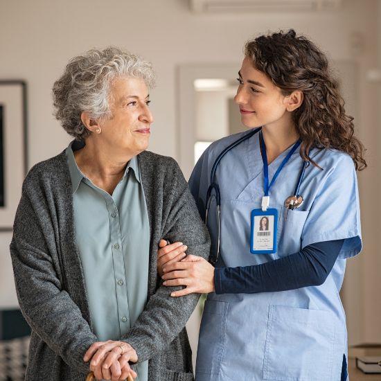 What is the Difference Between an MA and a CNA?
