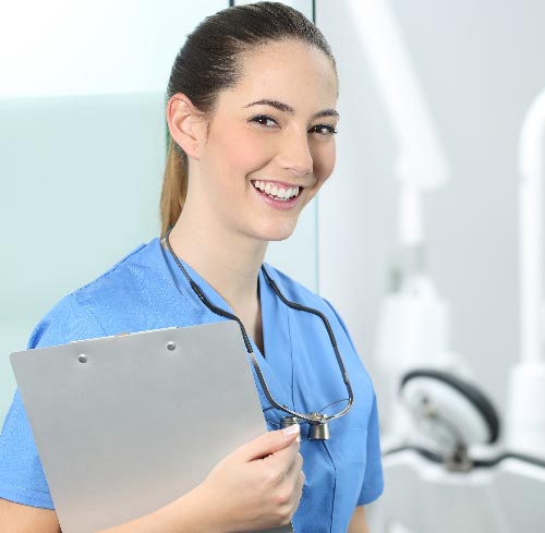 Online Dental Assistant school training outcomes