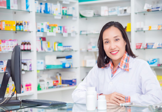 Online pharmacy technician school training outcomes